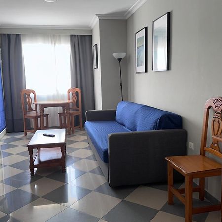 Apartamentos Nina De Oro Торремолінос Екстер'єр фото