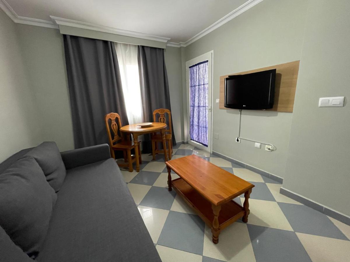 Apartamentos Nina De Oro Торремолінос Екстер'єр фото