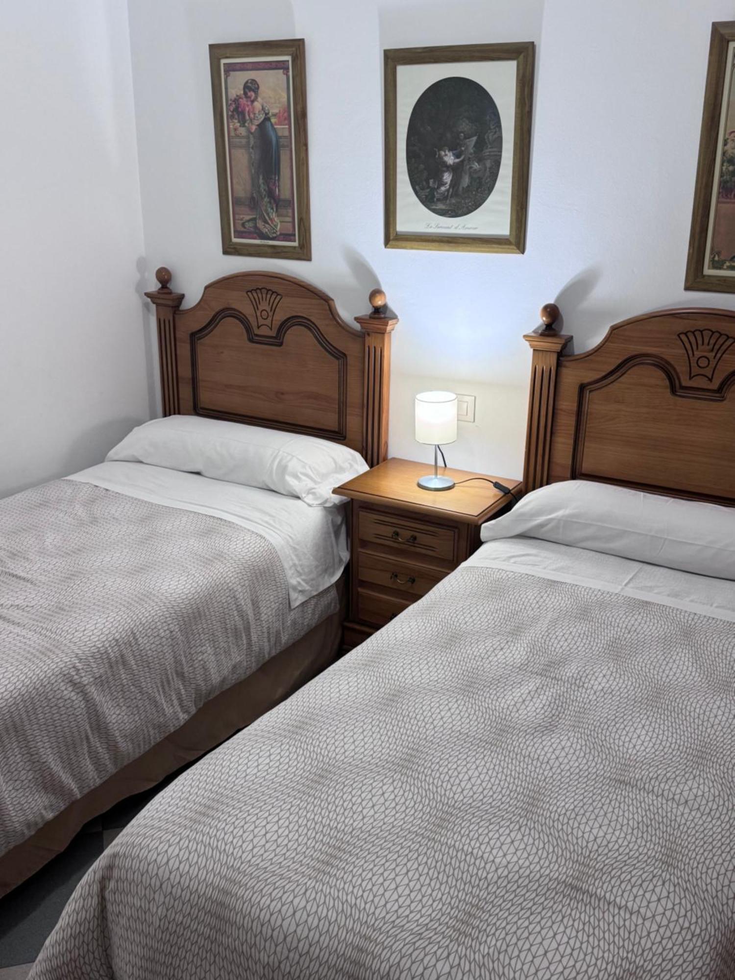Apartamentos Nina De Oro Торремолінос Екстер'єр фото