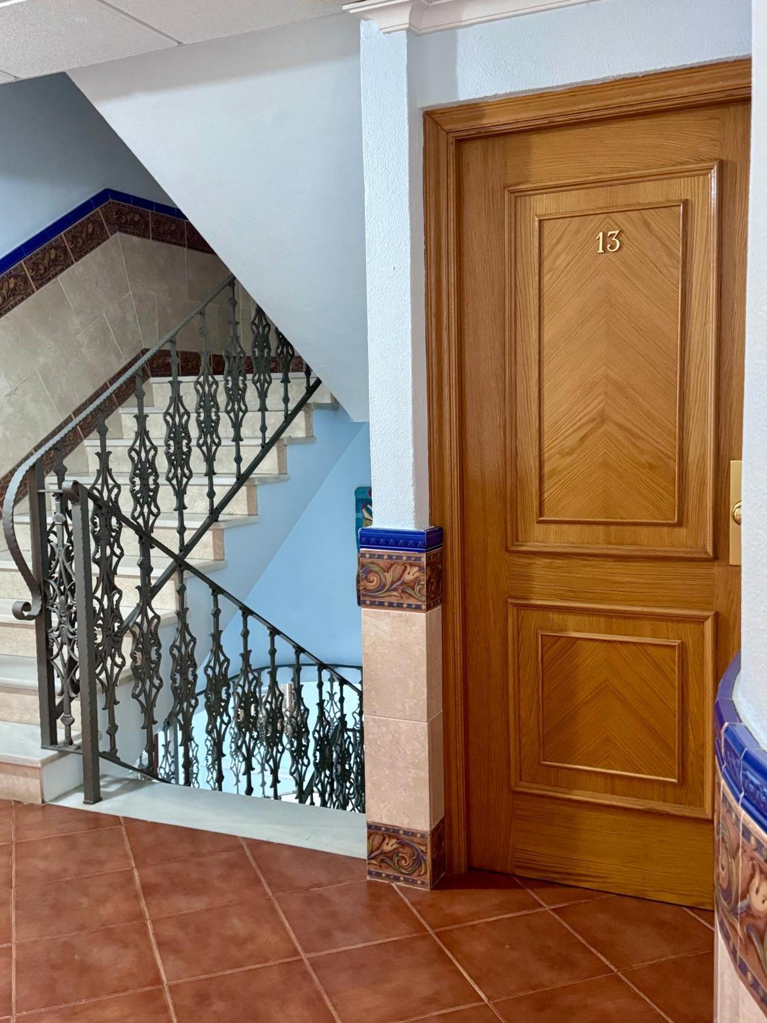 Apartamentos Nina De Oro Торремолінос Екстер'єр фото