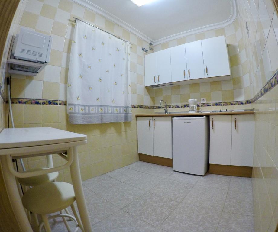 Apartamentos Nina De Oro Торремолінос Екстер'єр фото